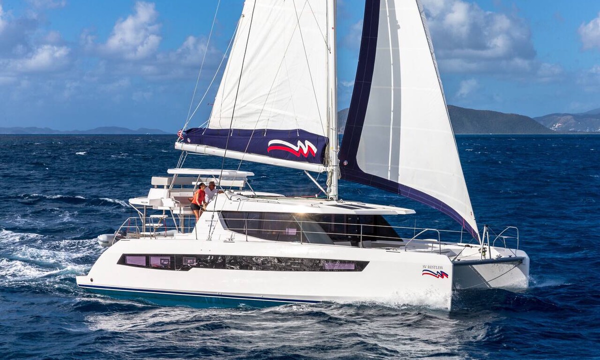 Pa Klok Boat Rental | Phuket Sun and Beach Sailing Extravaganza