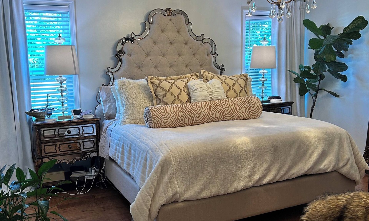 Cottondale House | Pool House of T-town