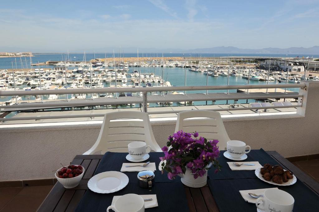 L'Escala Apartment | Port marina2