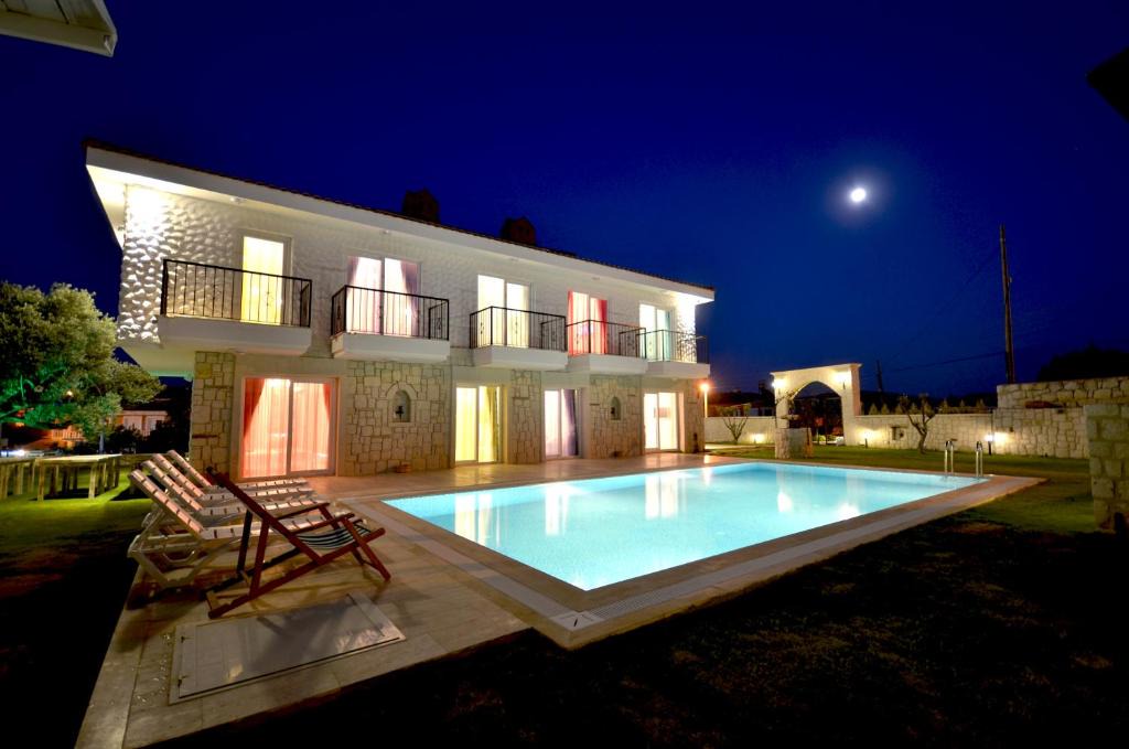 Tokoglu Bed & Breakfast | Rüzgar Gülü Butik Otel