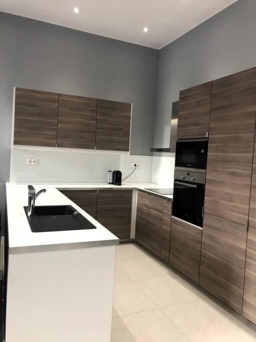 Terezvaros Apartment | Renovated and spacious two-bedroom condo in Budapest