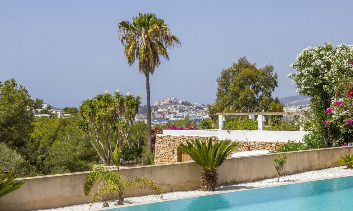 Cap Martinet Villa | Rent Your Luxury 2 Bedroom Villa, Ibiza Villa 1025