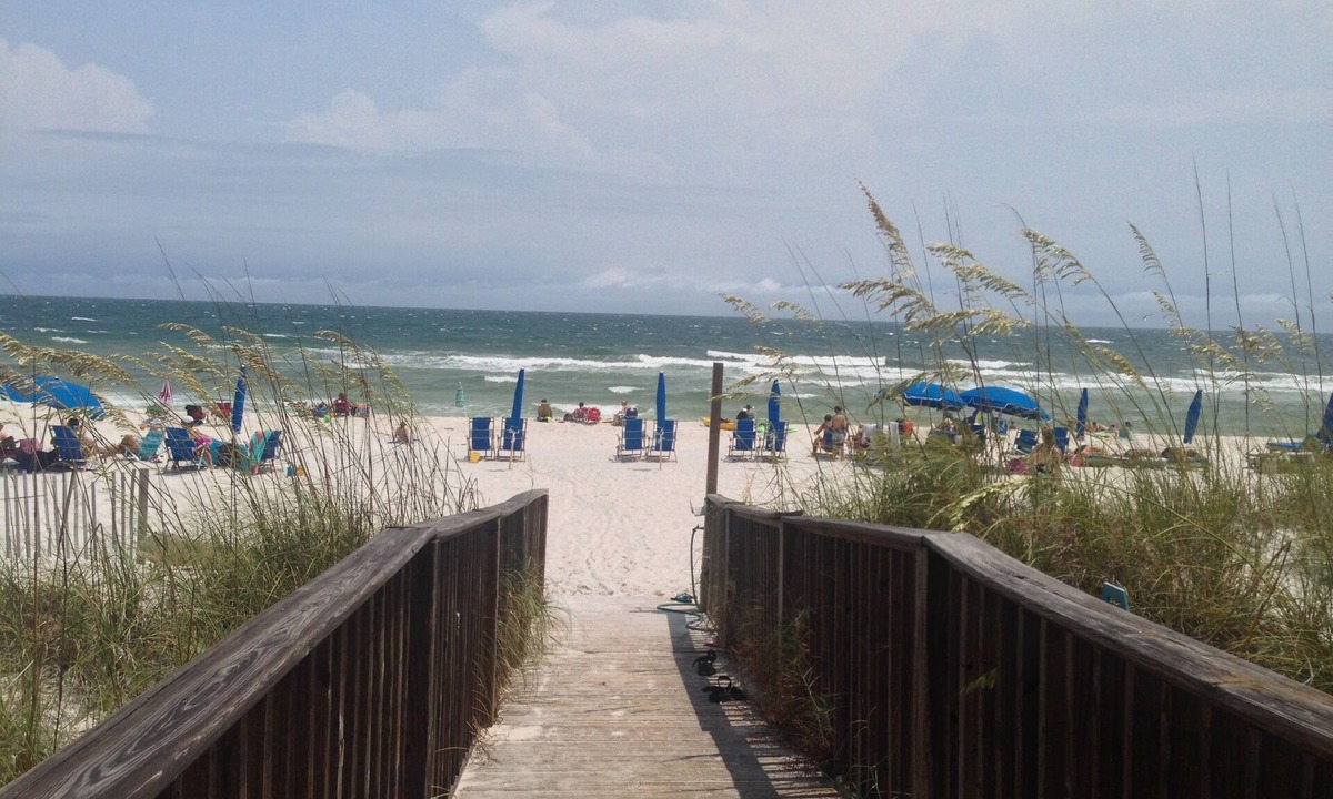Orange Beach East Condo | Riverside Condo with access to beach and bay!