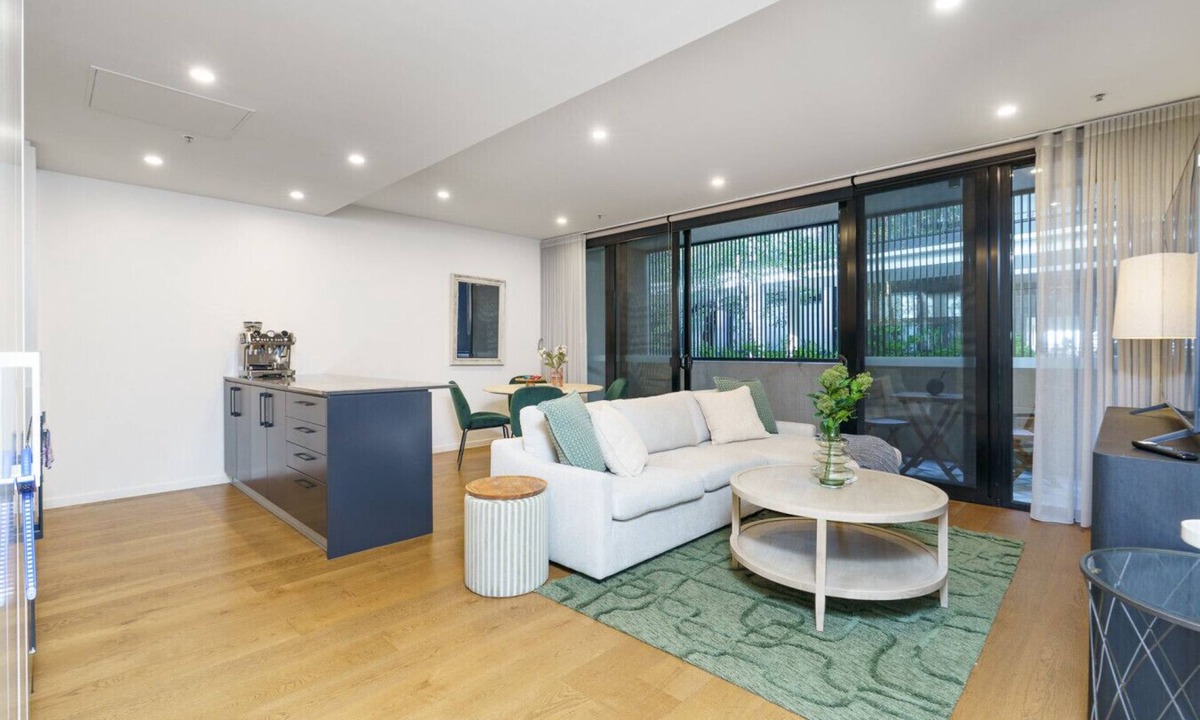 Kingston Apartment | Scandi Apartment Above Kingston Dining + Balconies