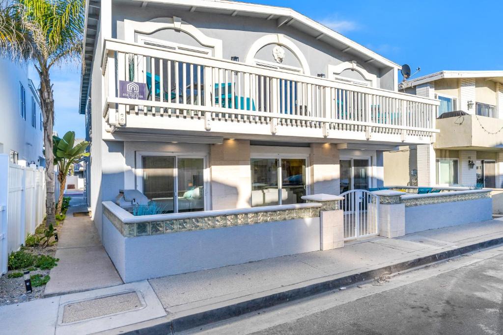 Santa Ana Heights House | Seashore Dreams B - Upper Unit