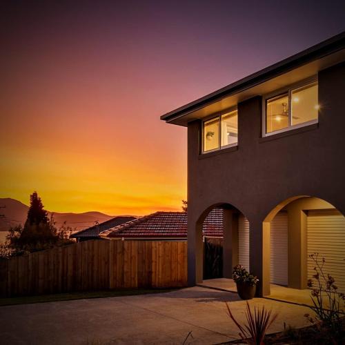 Tranmere House | Serene Oceana - Savoring the gentle Tassie breeze