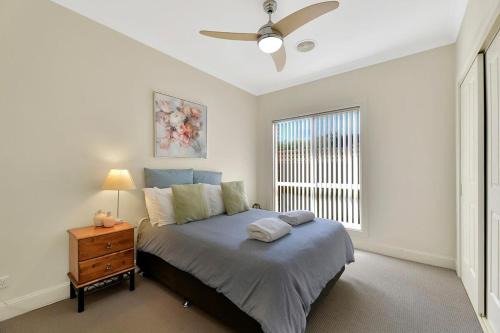Orange Villa | Spacious 2 Bed, 2 Bath Villa, CBD Location