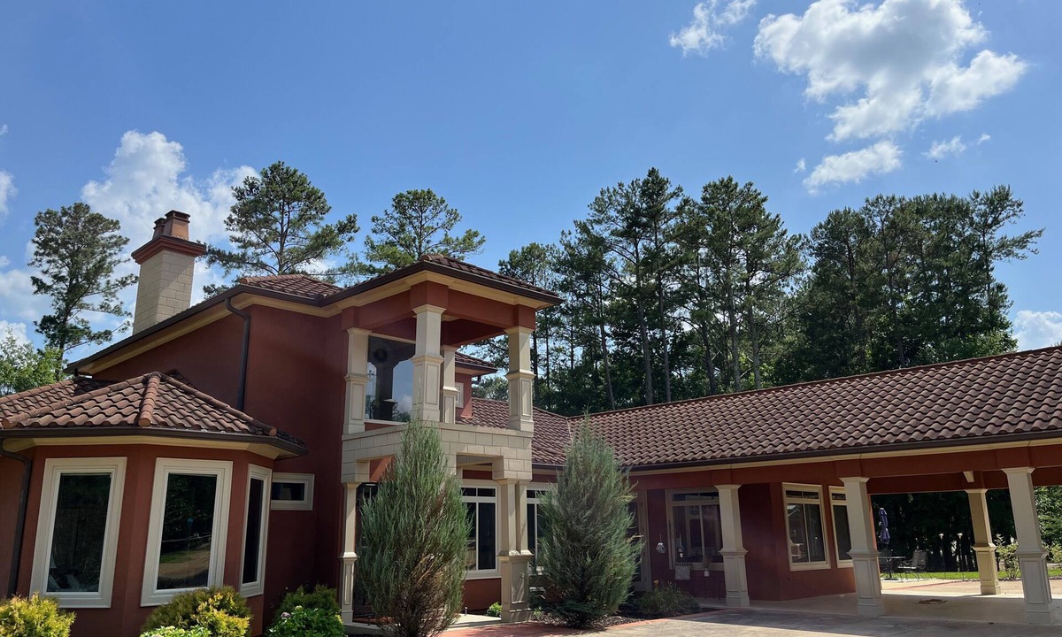 Wedowee House | Spacious and luxurious house on the lake, with guest boat slip and home theater