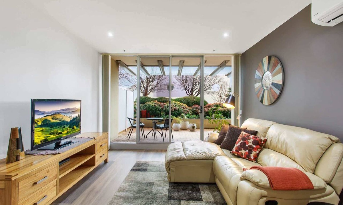 Phillip Apartment | Spacious Canberra Living with Courtyard