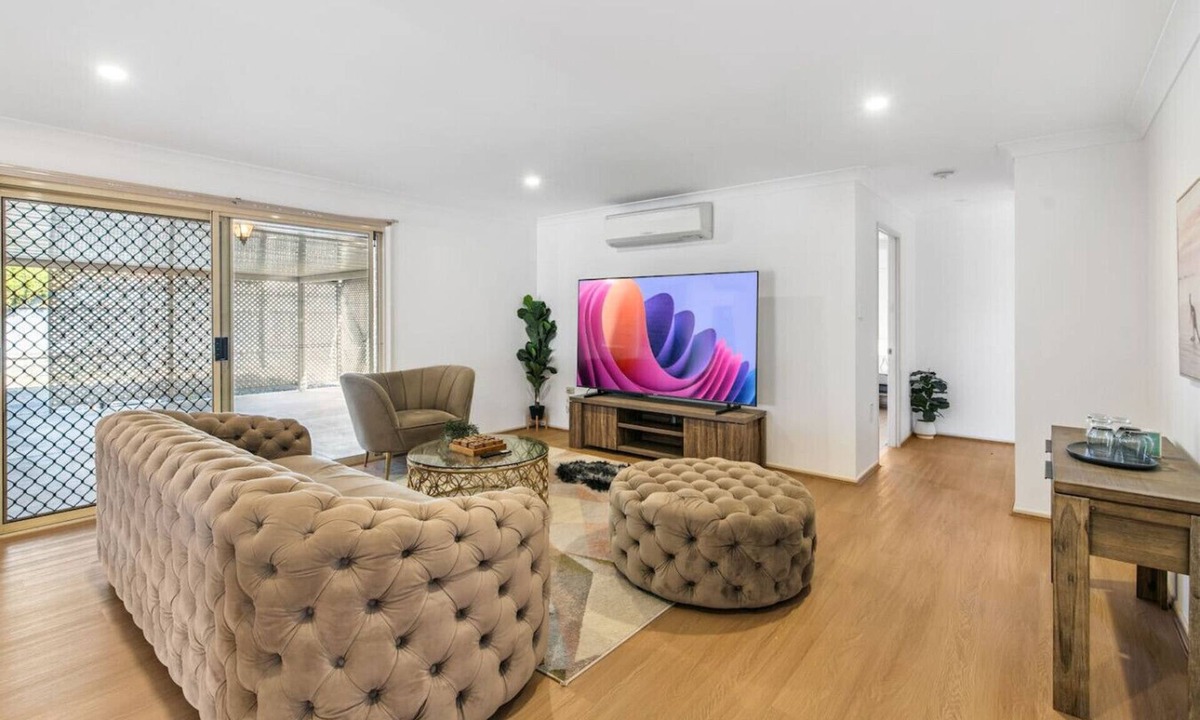 Parkinson House | Spacious Family Retreat in Peaceful Parkinson