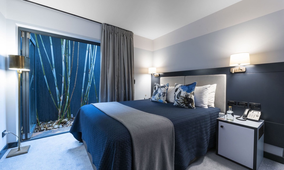 New Farm Hotel | Spicers Balfour Brisbane