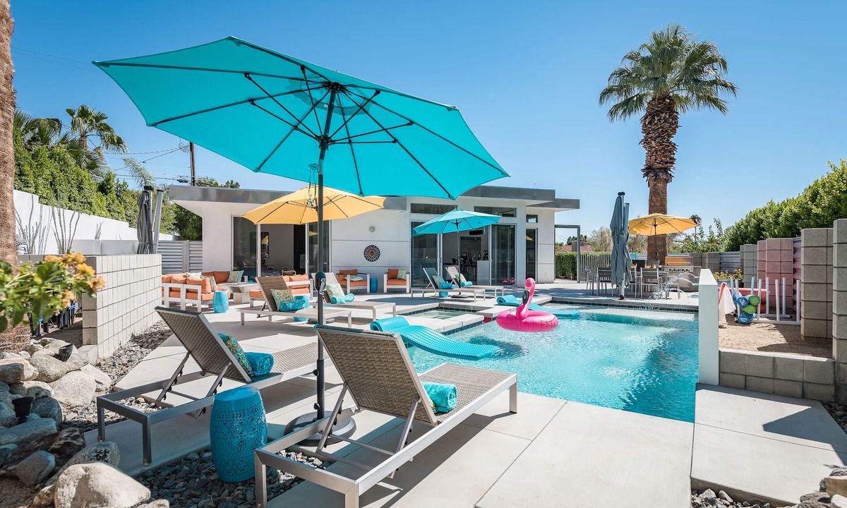 Little Tuscany House | Spring into Palm Springs and escape winter!