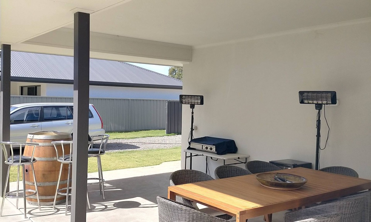 Worrolong House | Stay and Play Golf