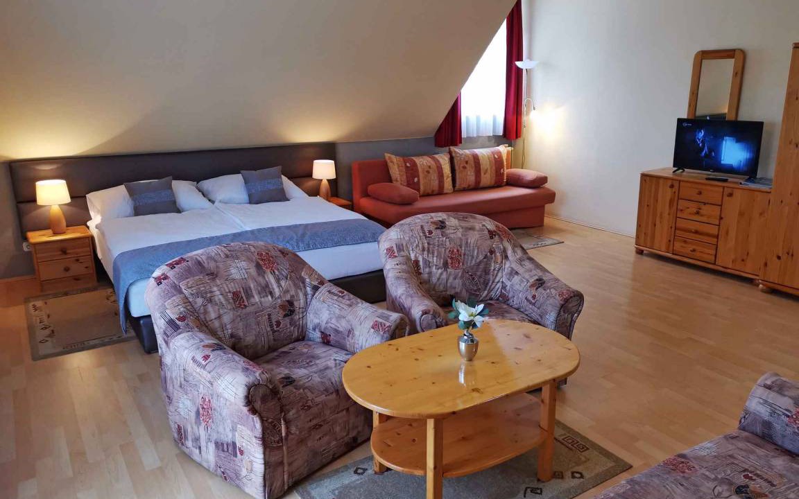 Buk Apartment | Studio with internet and air conditioning