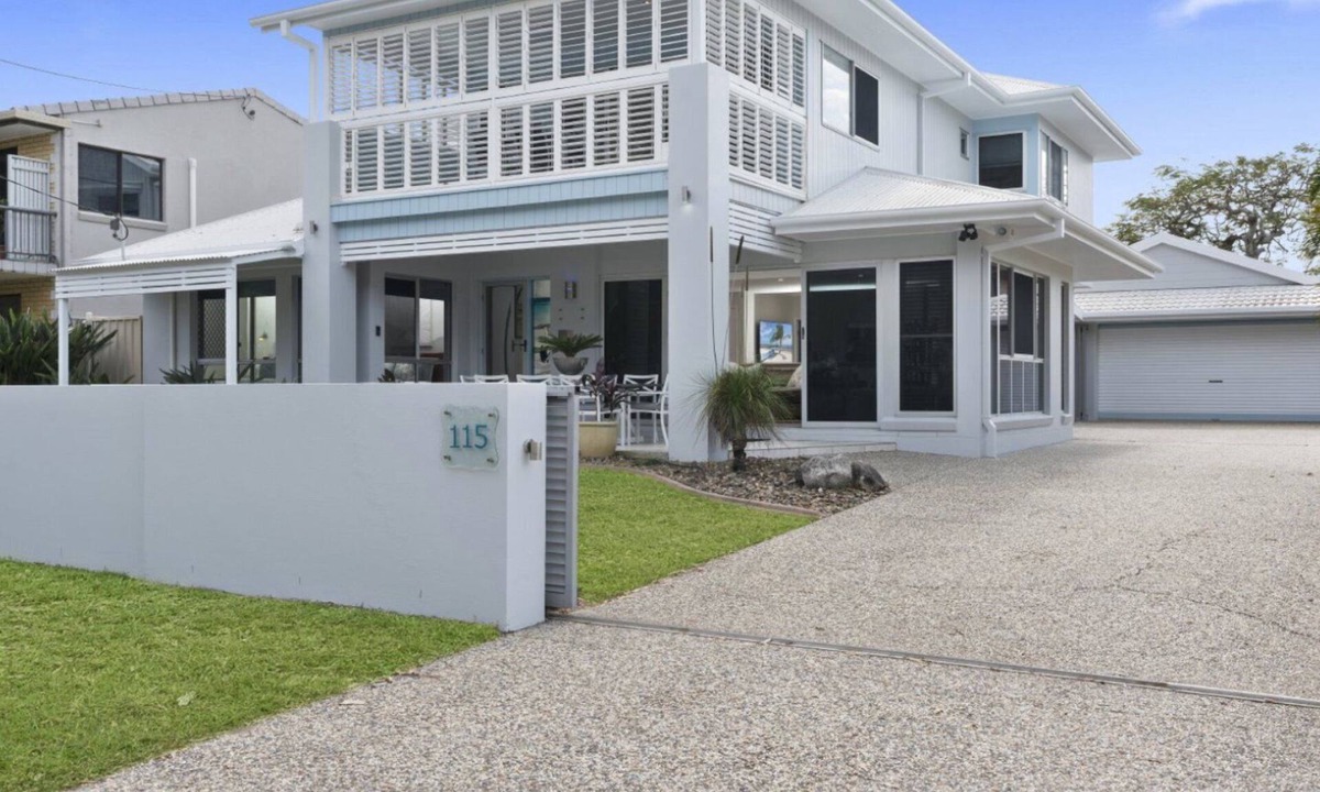 Bellara House | Stunning Home Across From Water