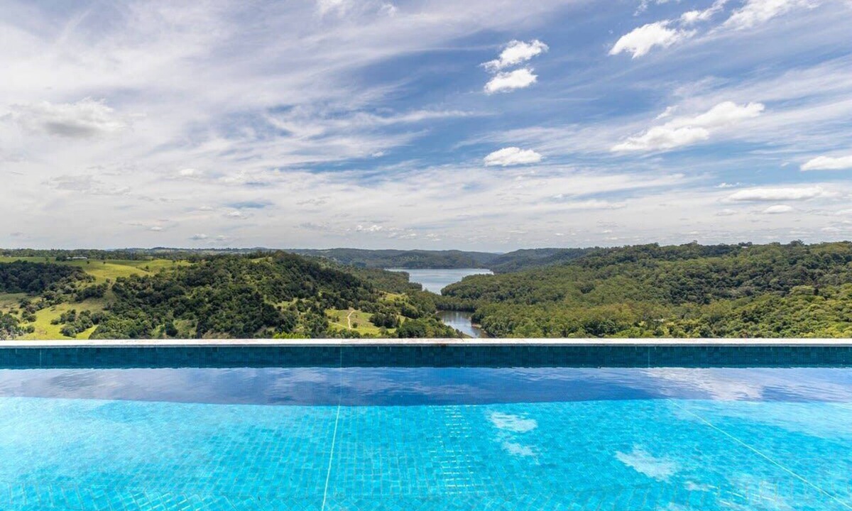 Balmoral Ridge House | Stunning Tranquil Hinterland Retreat-Superb Views!