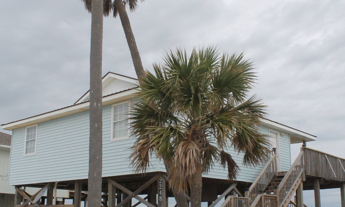 Silver Cay House | Stunning Views & Amazing Sunsets @ Nonnie's Place~Family Style