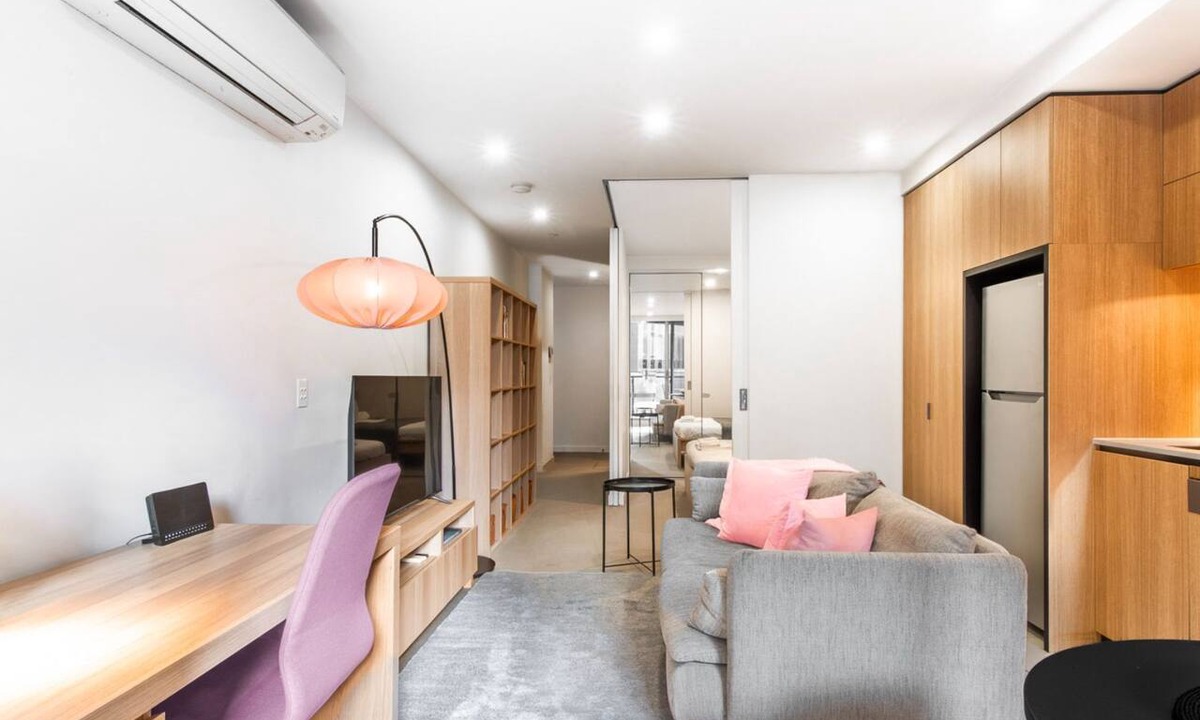 South Yarra Apartment | Stylish South Yarra Stay | Pool & Wellness Perks