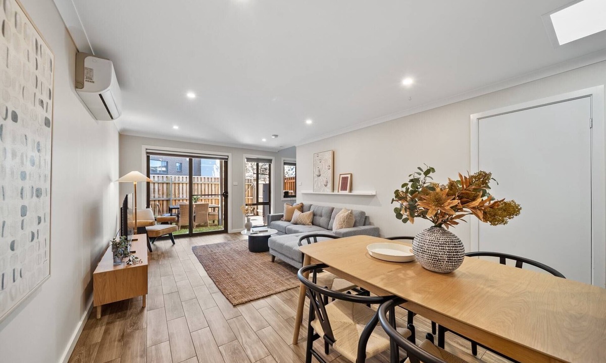 Coombs Apartment | Stylish Townhouse with Private Courtyard