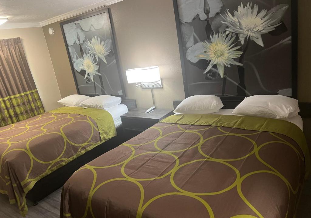 Picayune Hotel | Super 8 by Wyndham Picayune