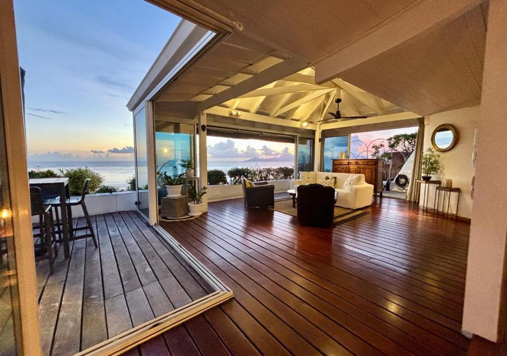 Punaauia Apartment | Tahiti Lagoon View - Beautiful Apt with 2 Air-Conditioned Bedrooms
