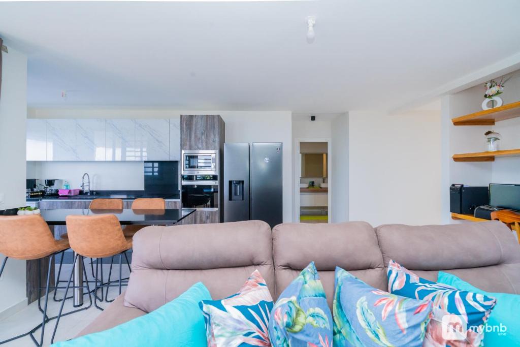 Faaa Apartment | The Airport Herehau Lodge in Faaa wPool