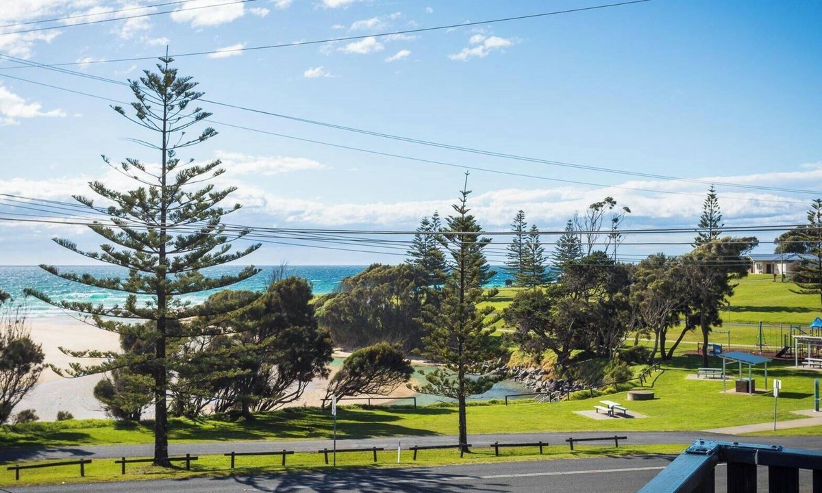 Dalmeny House | The Anchor House - Iconic