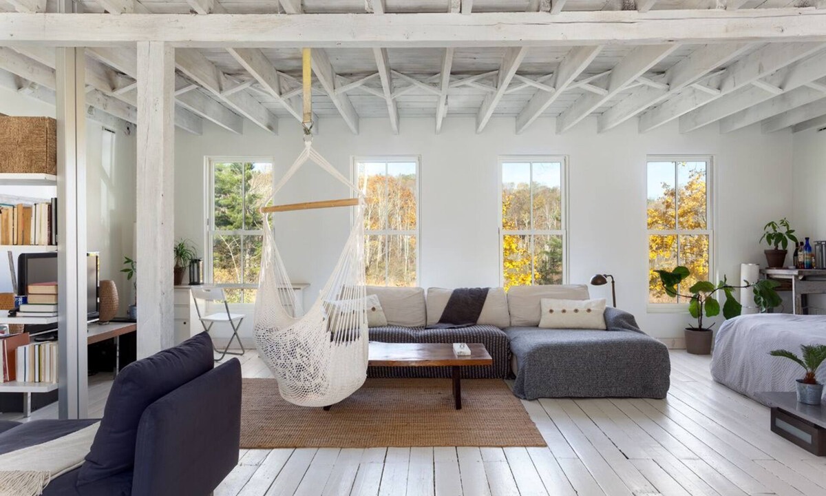 Lakeville House | The Barn - Rustic Chic Loft - Rehabed 1890 Hay Barn - Near Lakes & Hotchkiss