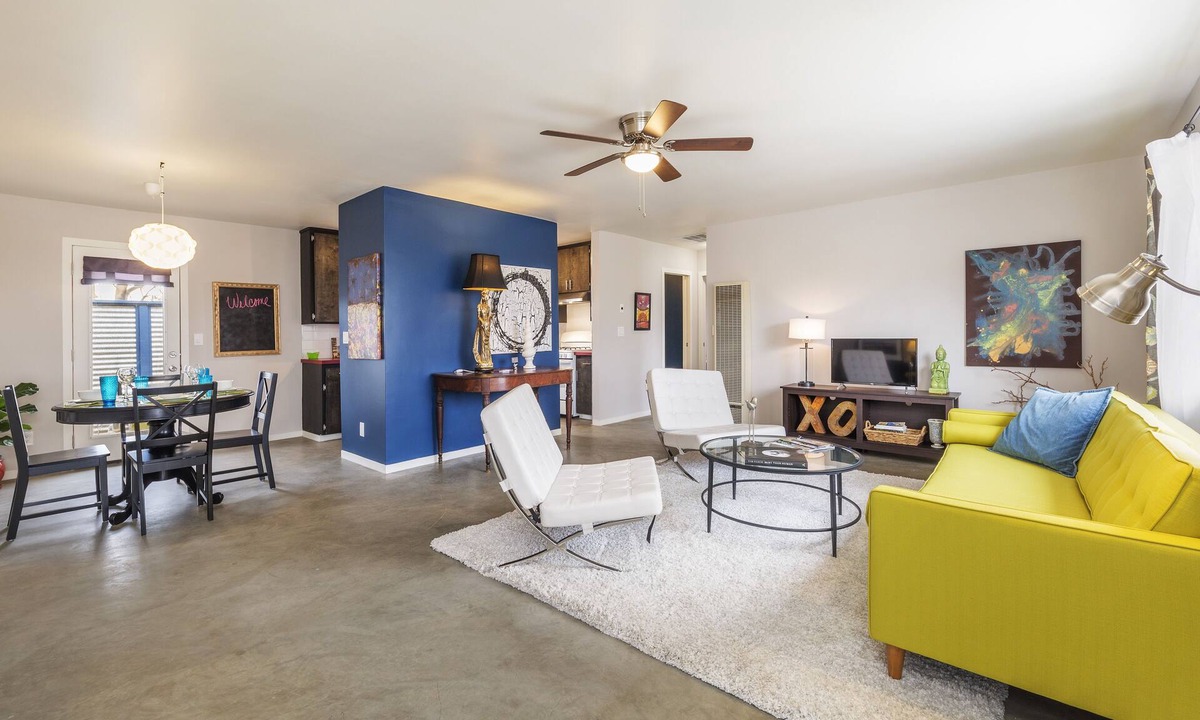 Joshua Tree House | The Joshua Tree Duo - A & B