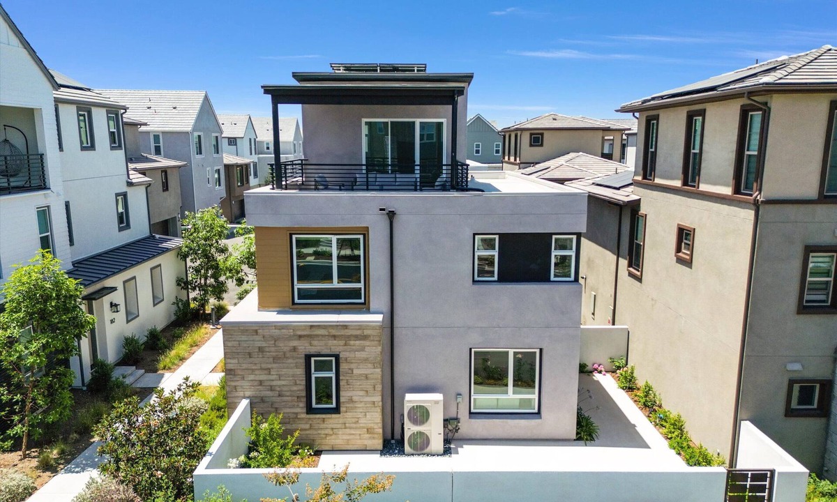 Irvine House | this newly built, fully furnished tri-level home awaits your arrival.nn