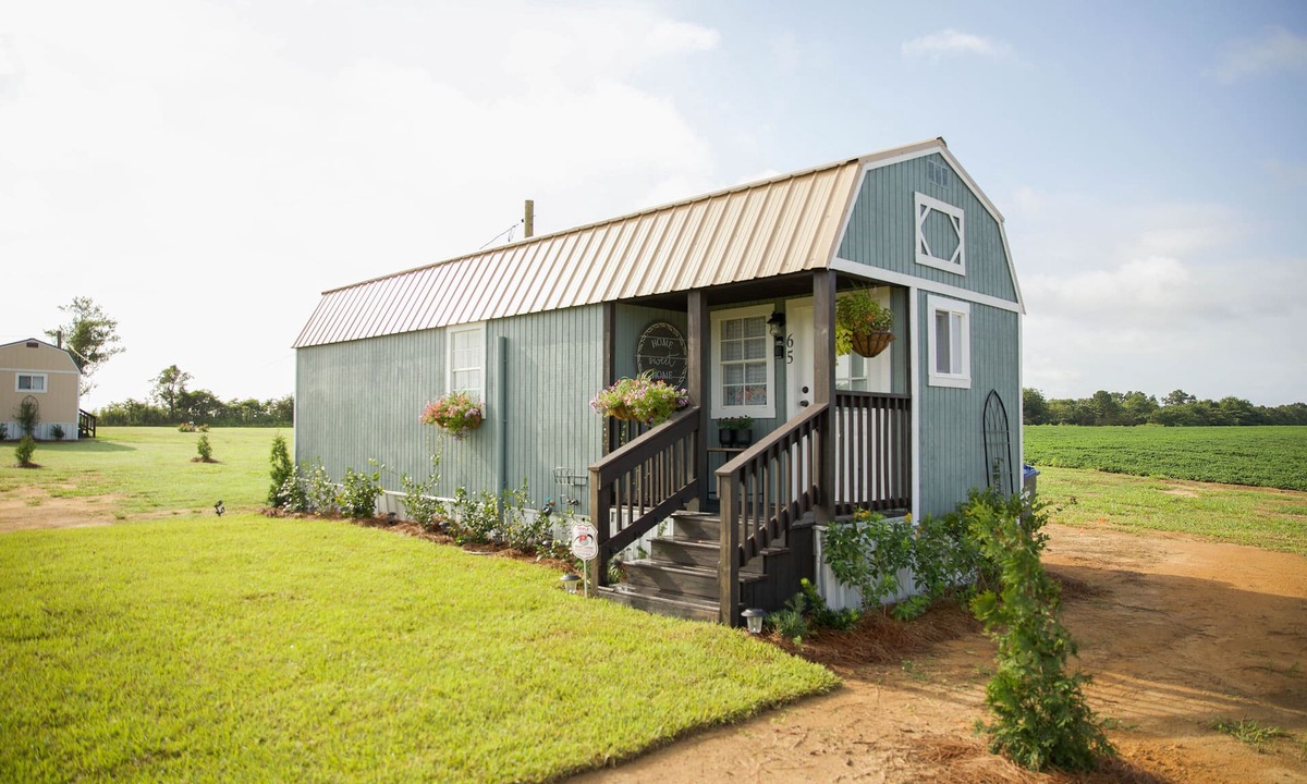 Houston County Cottage | Tiny home in country