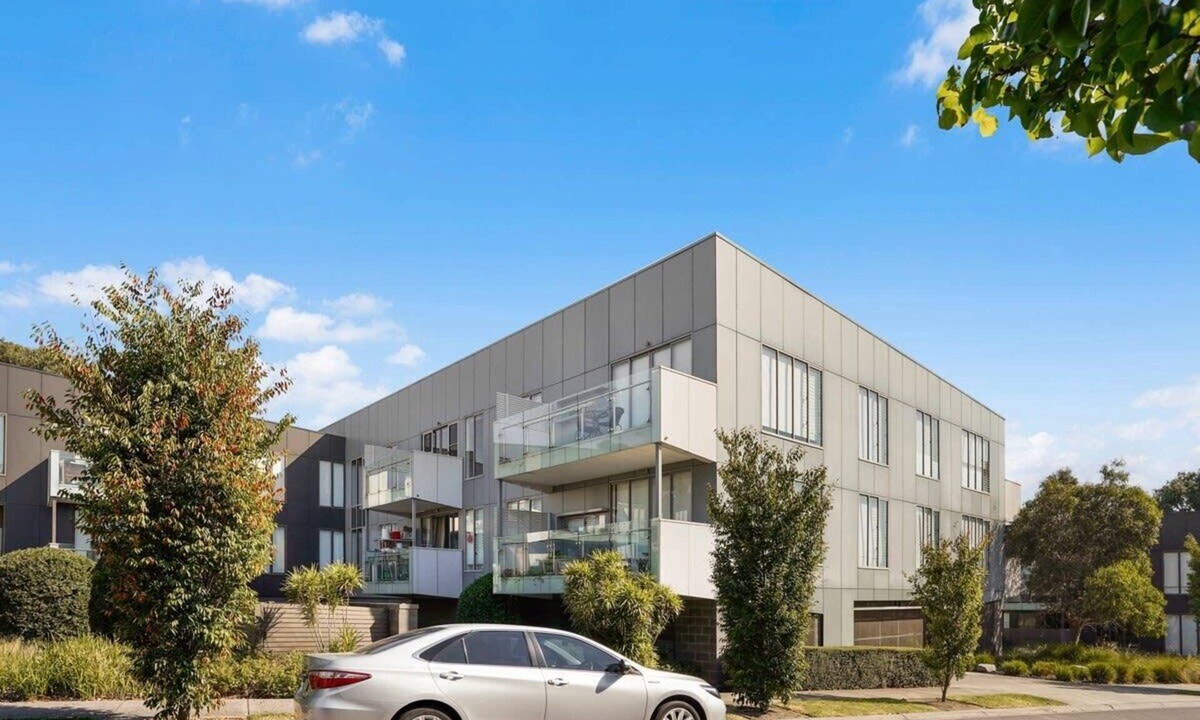 Burwood Apartment | Trendy Burwood Lifestyle and Location