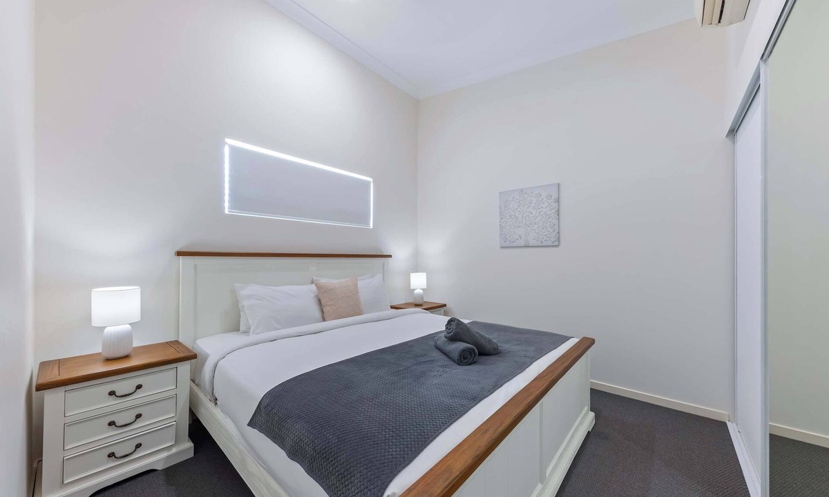 Cannonvale Apartment | Tropical Resort Apartment
