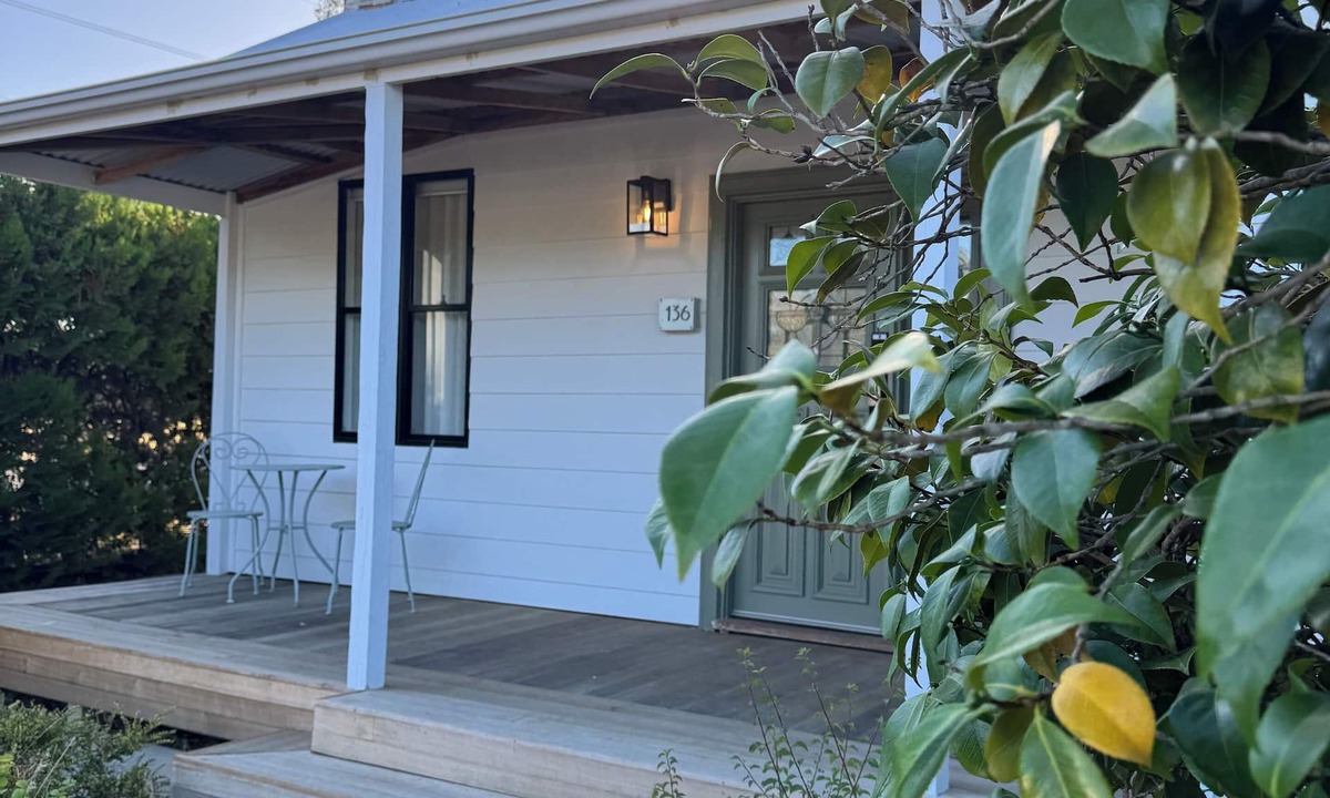 Golden Square Cottage | Una’s Cottage - a renovated cottage, with vintage charm and modern elements.