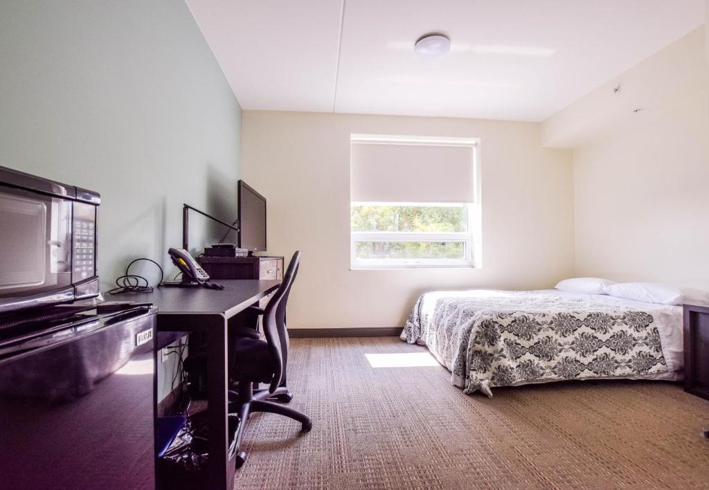 Waterloo Apartment | United College