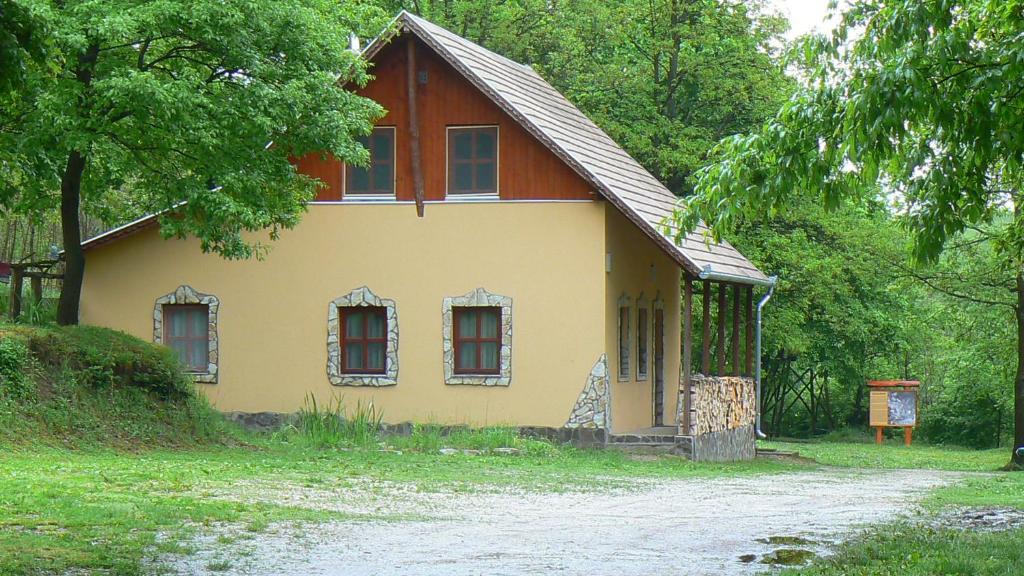 Dregelypalank House | Várvölgy szálláshely