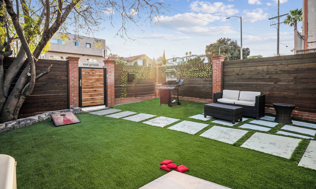 Mar Vista House | Venice Blvd Bliss - Beach and Airport 10 min away