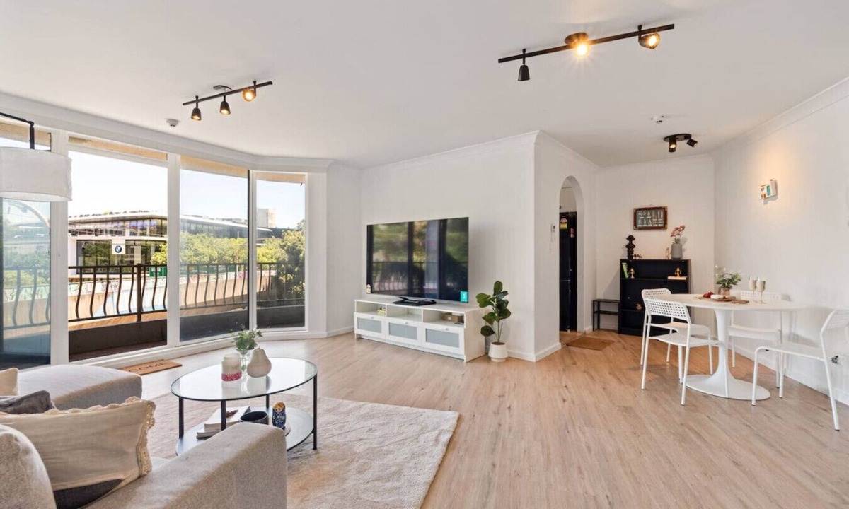Rushcutters Bay Apartment | Vibrant Bayside Apartment in Rushcutter’s Bay