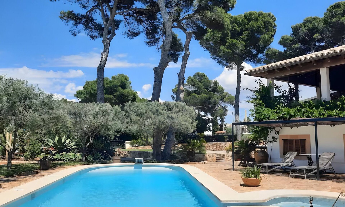 Son Veri Nou House | Villa for Families and Guests Over 30 with Private Pool Near the Sea