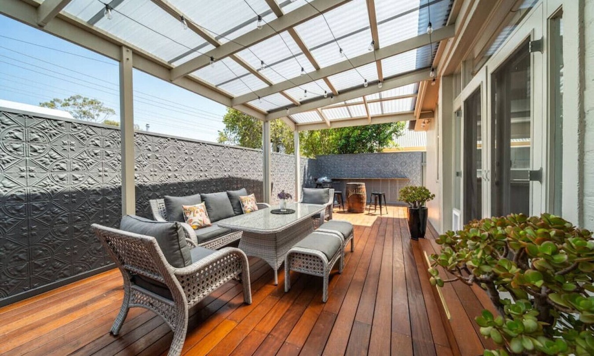 Parkside House | Waratah Cottage—1910s Boutique Heritage