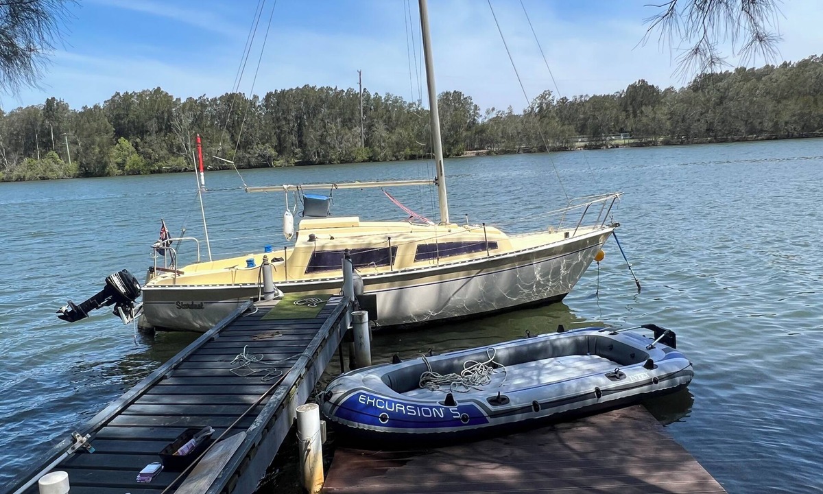 Dora Creek House | Waterfront Paradise Free Boating Fishing