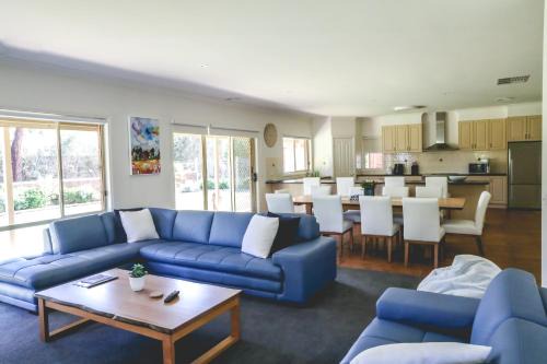 Echuca Villa | Wharparilla House