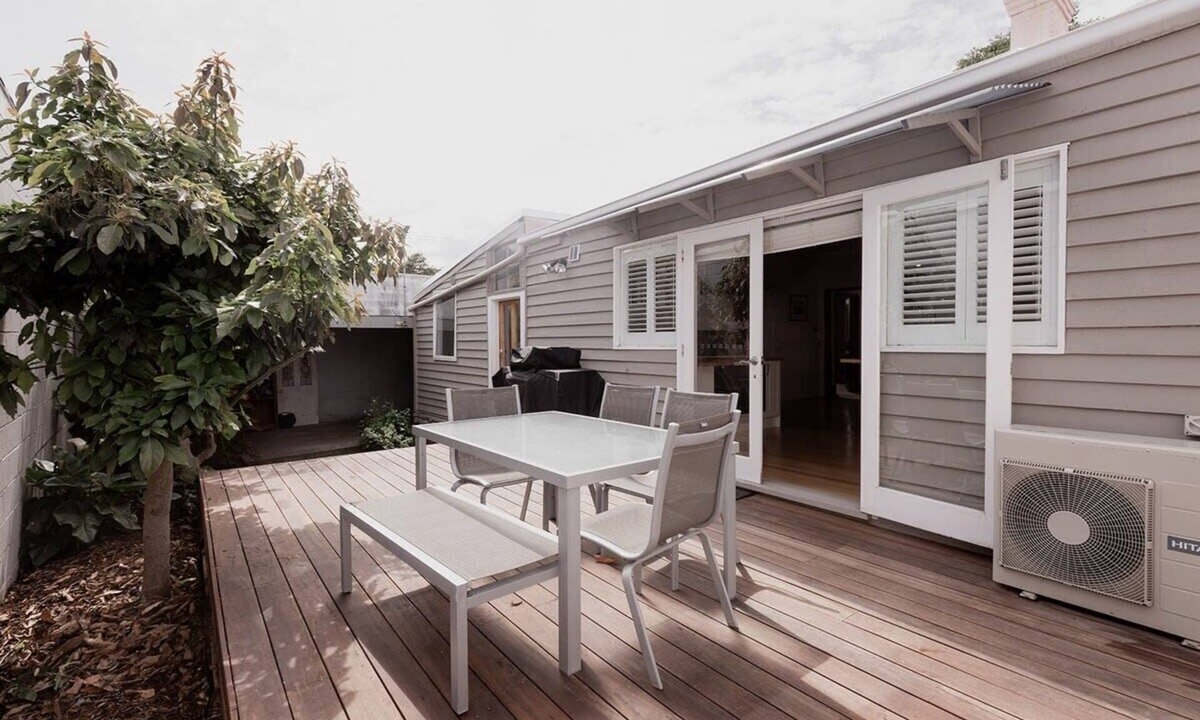 North Hobart House | Workers cottage on Wellington