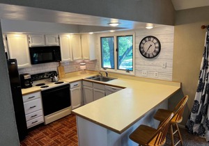 148 m² Condo ∙ 2 bedrooms ∙ 8 guests