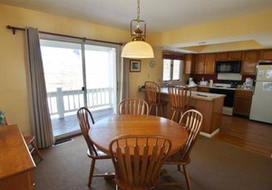 148 m² Condo ∙ 2 bedrooms ∙ 8 guests