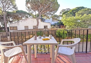 1ANC 07 - Simple apartment very close to Llafranc beach