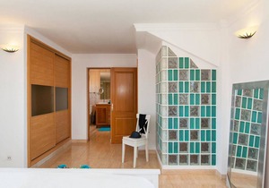240 m² House ∙ 4 bedrooms ∙ 8 guests