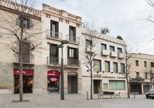 25km From Barcelona next to the beach and train station.matarolux14