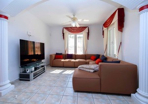 260 m² Villa ∙ 1 bedroom ∙ 8 guests