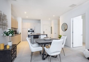 2BR Penthouse Ocean View at Hyde Beach House by RedAwning